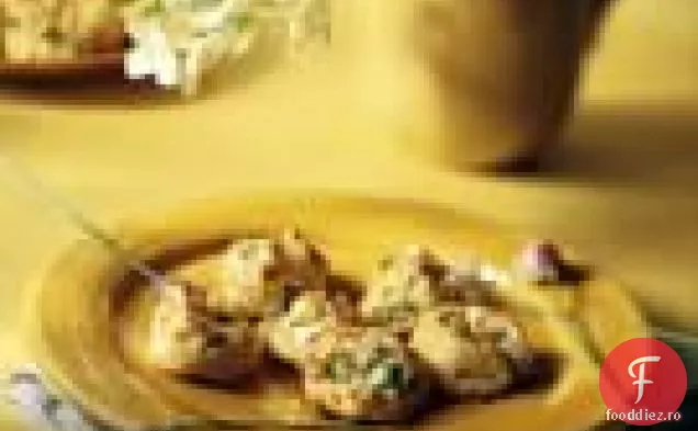 Sparanghel-pufuri de brânză parmezan