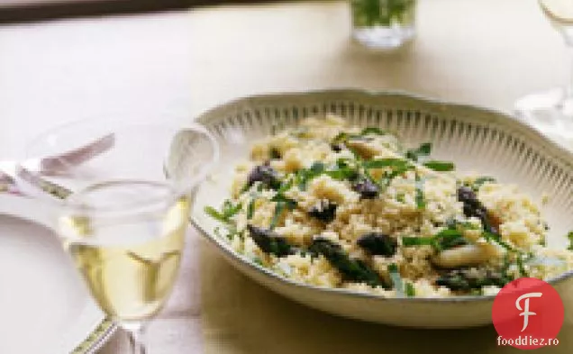 Cuscus Cu Sparanghel Verde Și Alb