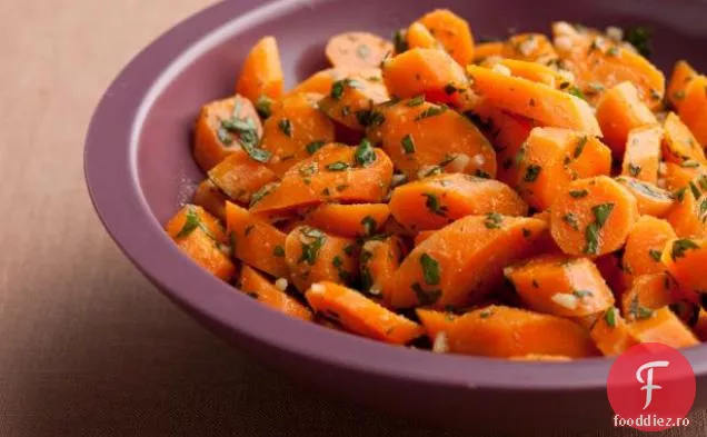 Salată De Morcovi