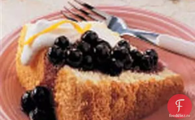 Tort de burete cu Topping de afine