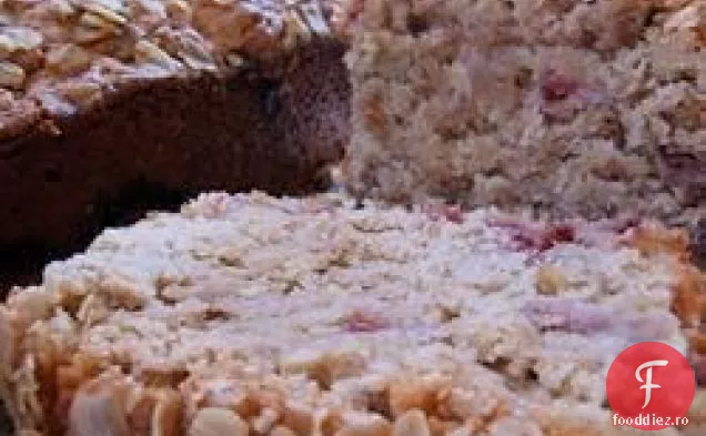 Pâine De Căpșuni Cu Fulgi De Ovăz