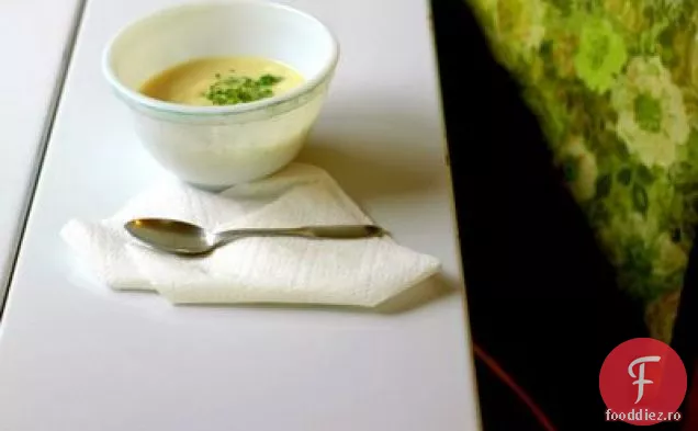 Puree De Supă De Rădăcină De Țelină