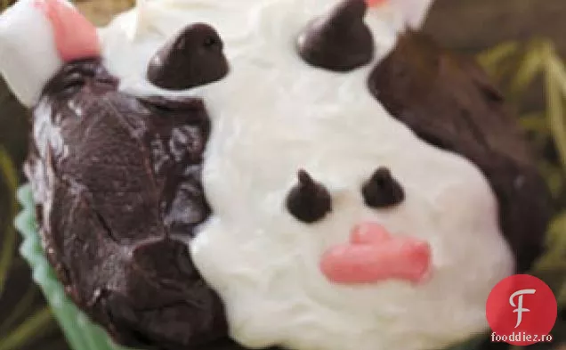 Moo - Cow Cupcakes