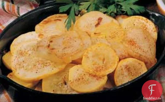 Skillet Squash și cartofi