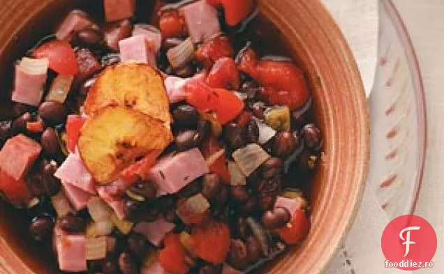 Supă de șuncă și fasole neagră
