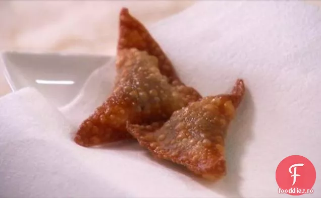 Ravioli de ciocolată prăjită și banane