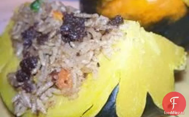 Dovlecei de ghindă umpluți cu carne de vânat și orez sălbatic