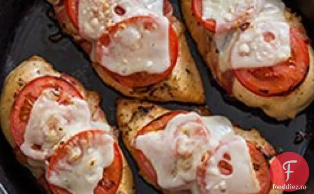 Pui De Fermă De Bacon La Cuptor