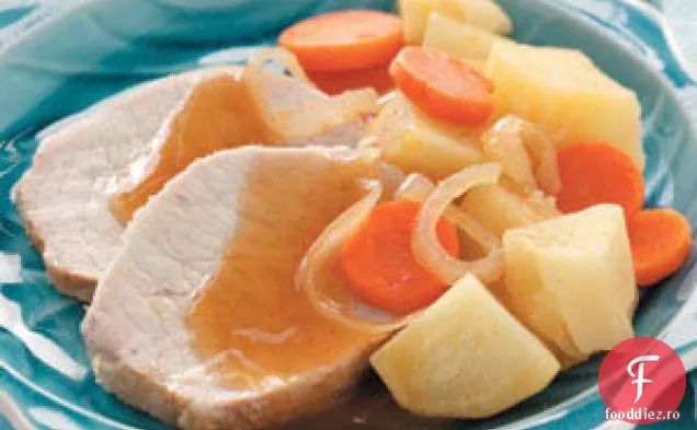 Cină Prăjită Cu Carne De Porc Gătită Lent