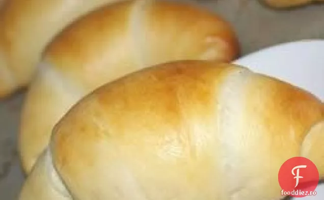 Crescenți De Unt