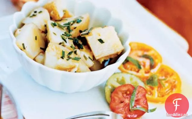 Usturoi Zdrobit-Salată De Cartofi