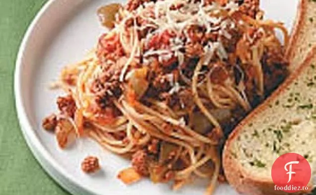 Sos de spaghete de vită fiert lent
