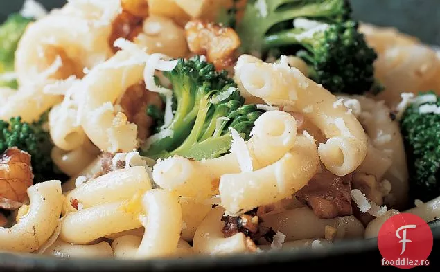 Paste mediteraneene cu Broccoli