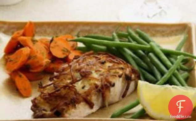 Mahi-mahi cu crustă de cartofi-hrean