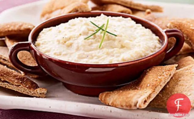 Anghinare, praz și brânză de capră cu chipsuri de usturoi Pita