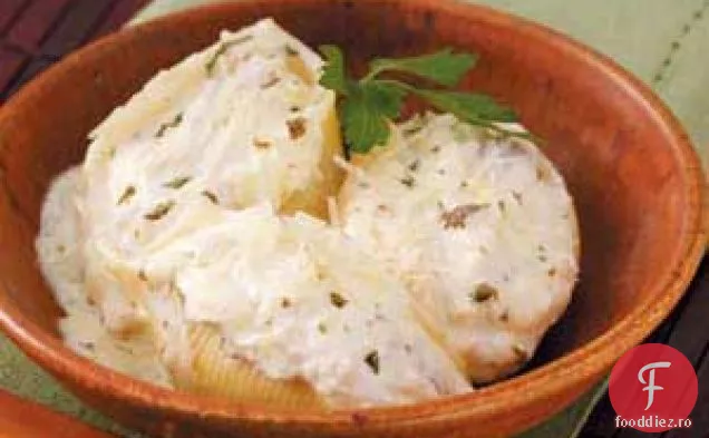Scoici umplute cu ricotta de pui