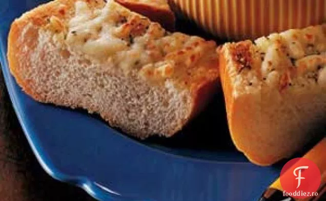 Pâine de usturoi cu brânză