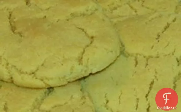 Biscuiti cu zahar crapat