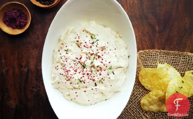 Ceapă Caramelizată Și Brânză De Capră