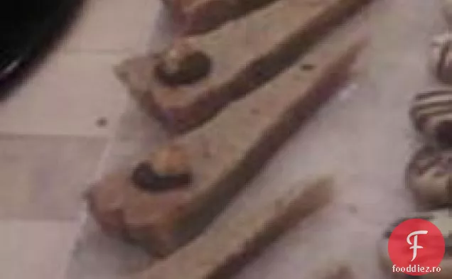 Biscuiți italieni cu ciocolată și alune