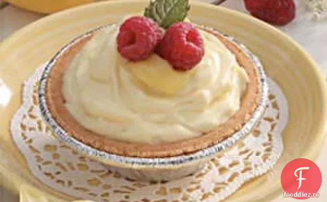 Tarte cu brânză cu lămâie și zmeură
