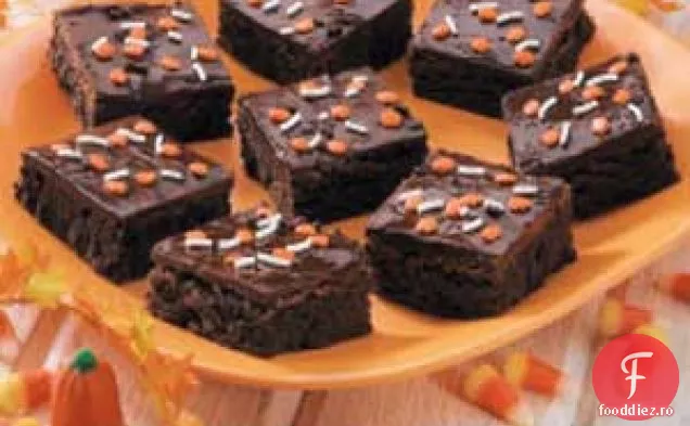 Brownies cu glazură de ciocolată