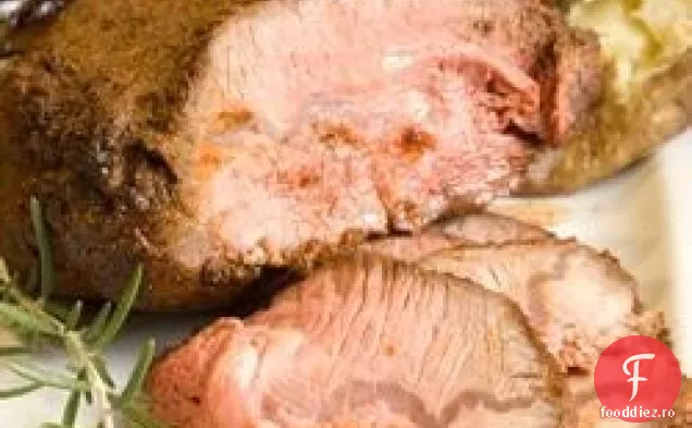 Friptură de vârf de mușchie frecata cu ierburi