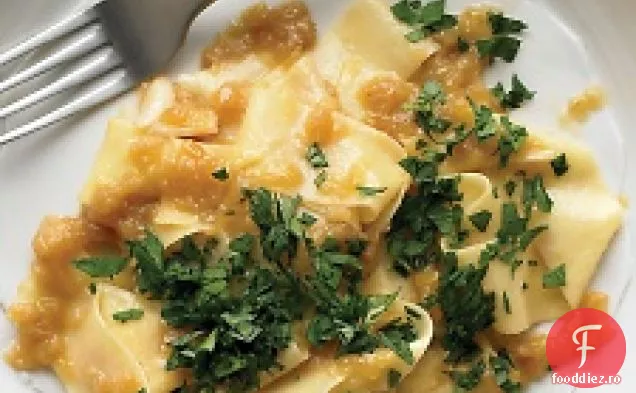 Pappardelle Cu Ceapă Caramelizată