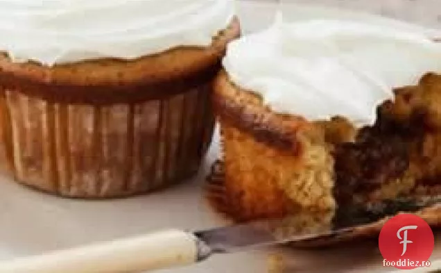Incredible Middles - Cupcakes decadent cu Apple Caramel