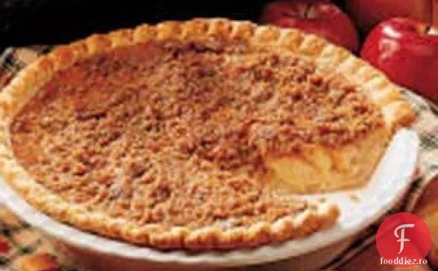 Caramel Crunch Apple Pie