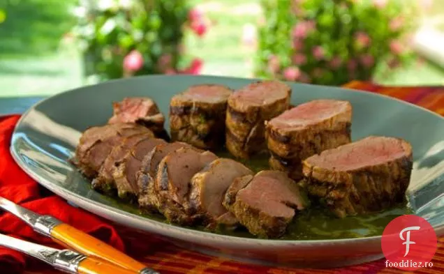 Mușchiu de porc marinat cu nucă de cocos