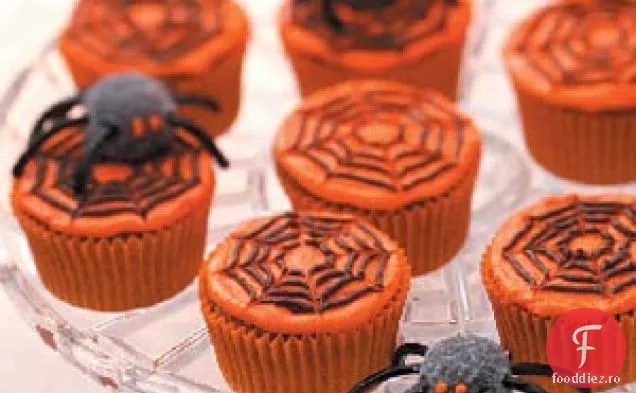 Cupcakes cu păianjen înfricoșător