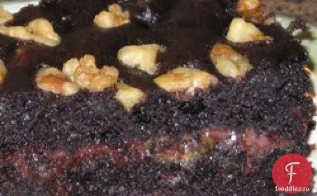 Tort Ciocolata Caramel Nuci