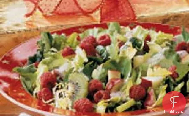 Salată roșie și verde