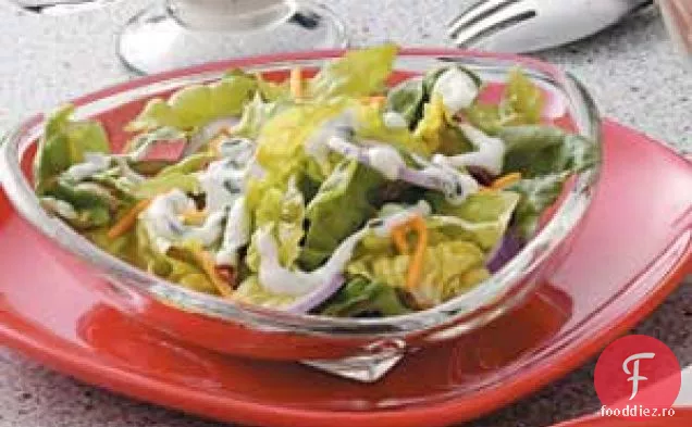 Salată cu slănină și arpagic