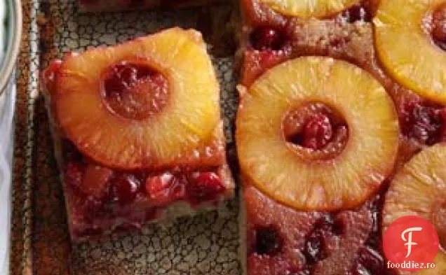 Tort cu susul în jos și ananas