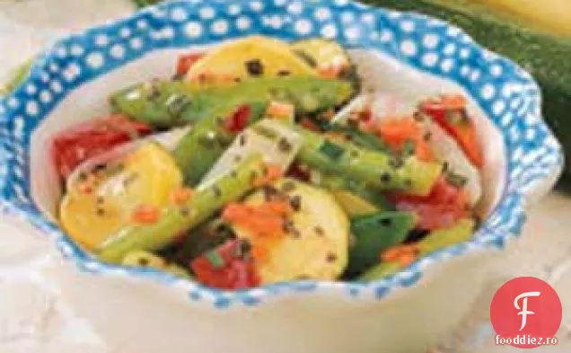 7 Salata de legume