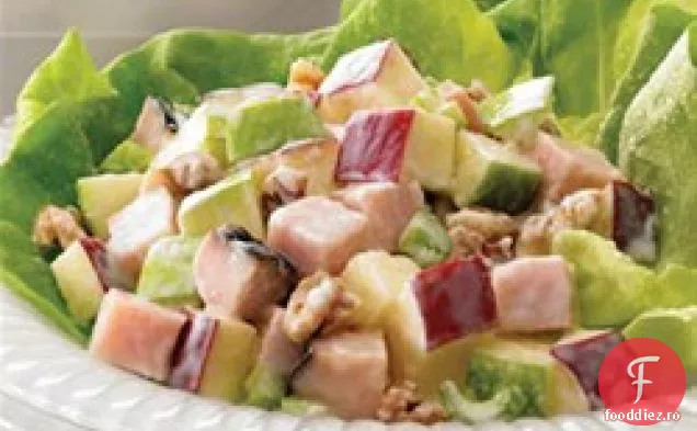 Boar's Head® Salată Waldorf de curcan cu miere de arțar