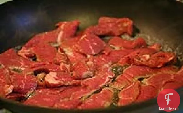 Stroganoff De Vită