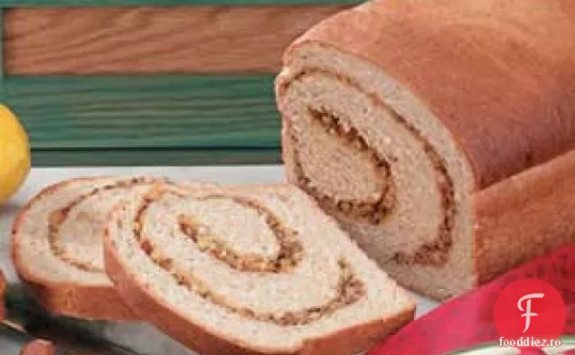 Pâine învolburată cu alune