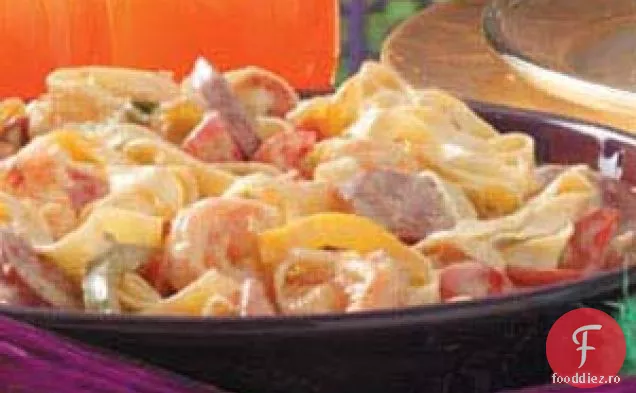Paste creole cu cârnați și creveți