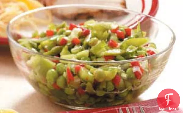 Salată ușor marinată de legume