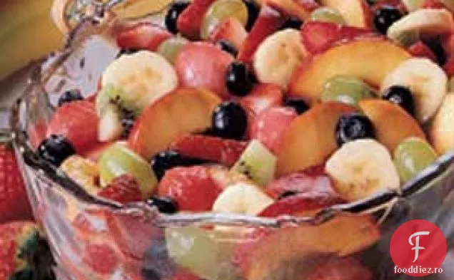 7 Salată de fructe