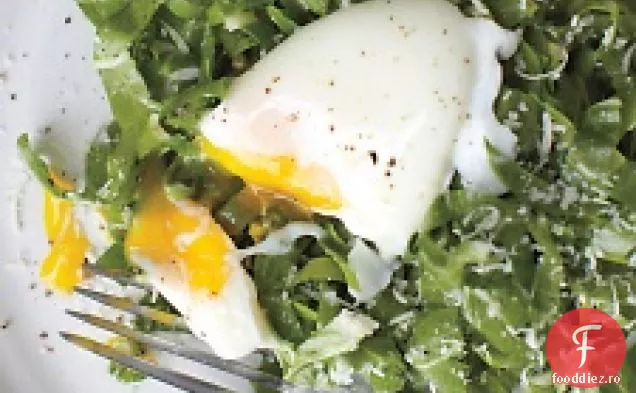 Brânză Elvețiană Cu Salată De Ouă Poșate