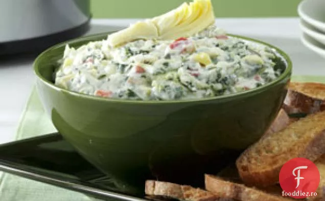 Cheese-Trio Dip cu anghinare și spanac