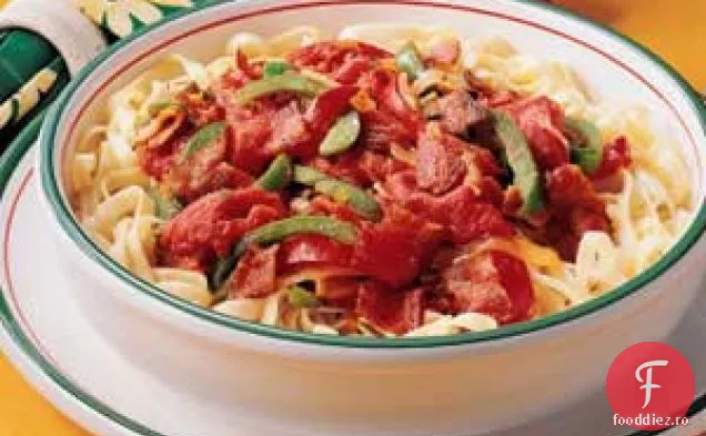 Paste cu bacon și ardei