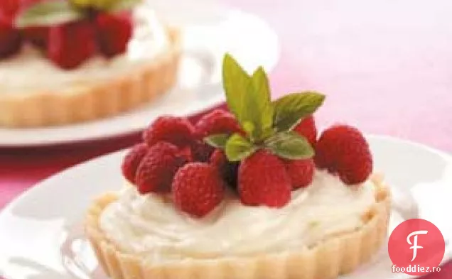 Tarte cu crema de zmeura