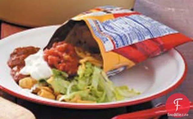 Salată de taco pentru foc de tabără