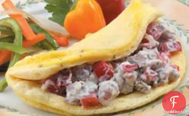 Omletă pufoasă de cârnați