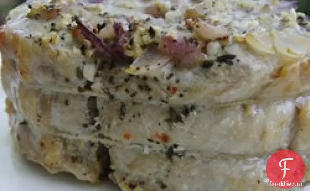 Muschiuță de porc marinată cu vin și Dijon